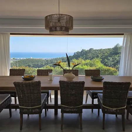 Harmonie Luxury Retreat With Pool